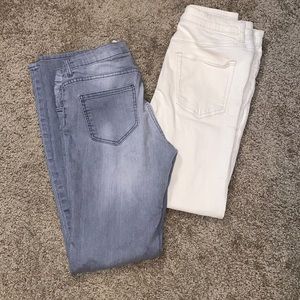 🟢 Forever21 jeans - 3/25 SALE